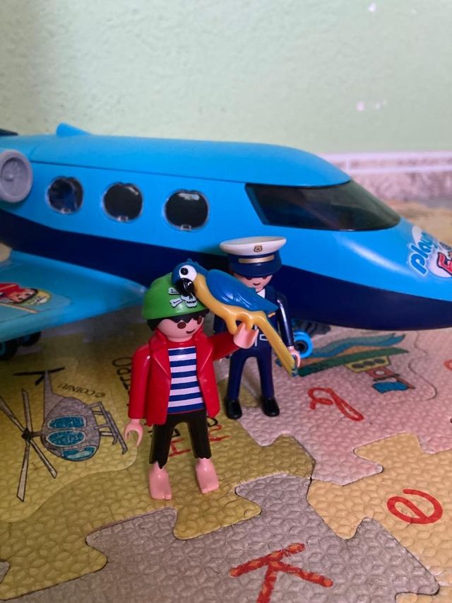 Aeropuerto y avión Playmobil