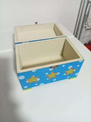 baúl madera pequeño