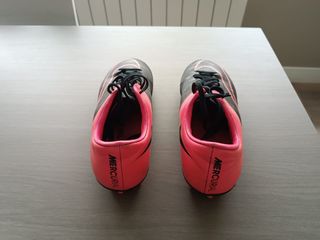 Botas de fútbol