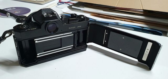 Camara clasica Nikon Nikkormat FT2