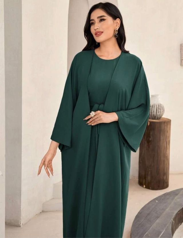 Abaya verde oscuro