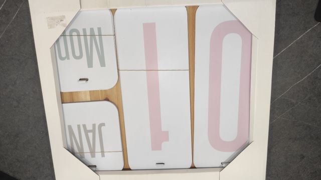 Calendario de madera