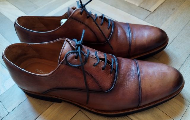 Zapatos de caballero Roberto Ley second hand for 25 EUR in Madrid