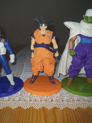Figuras dragon ball D.O.D