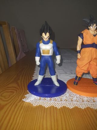 Figuras dragon ball D.O.D