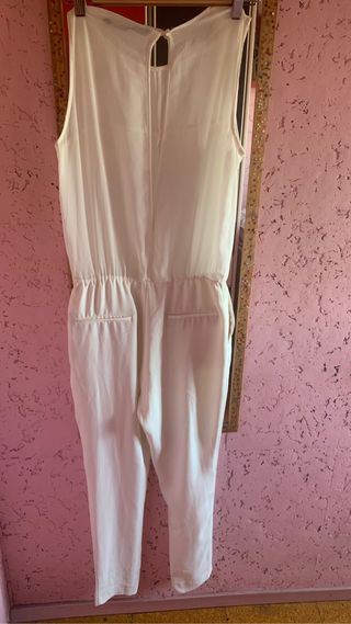 Mono blanco Zara mujer.