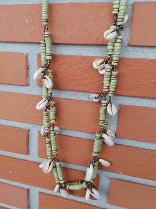 collar verde con Conchas 