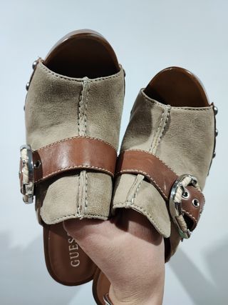 Mocasines Guess