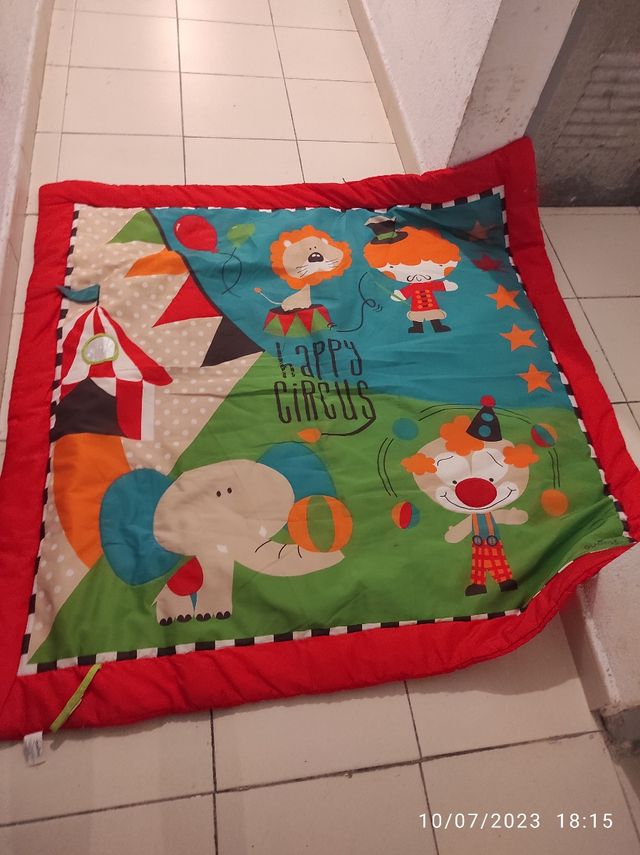 Manta sensorial bebé