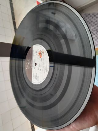 DISCOS DE PINK FLOYD Y GENESIS...