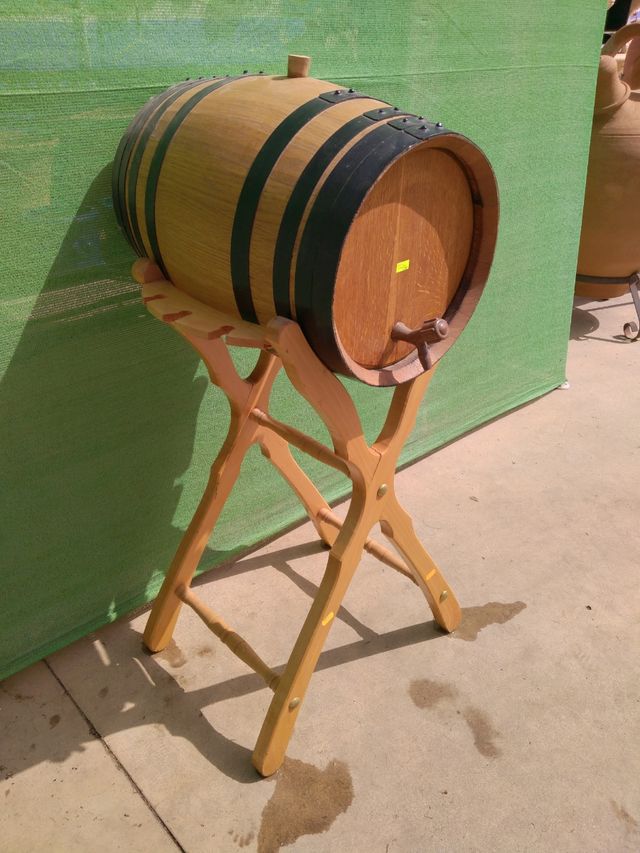Barril con soporte 