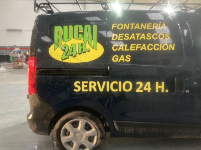 Rotulación vehículos trabajo etc