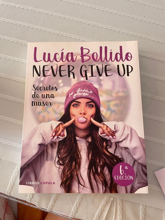 Libro lucia bellido