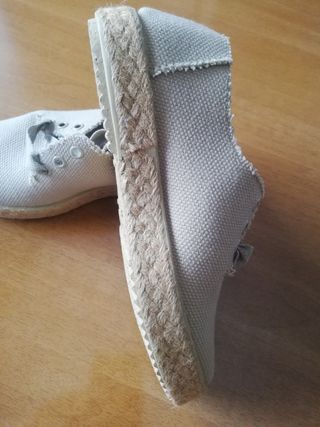Zapatillas lona beige