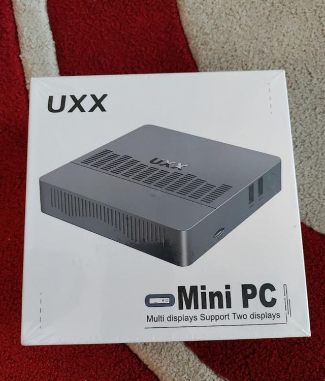 *Mini PC Win 10 Pro 64GB ROM, 6GB RAM*