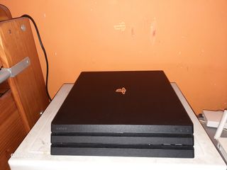 Ps4 Pro 
Incluye fifa 19 y 20