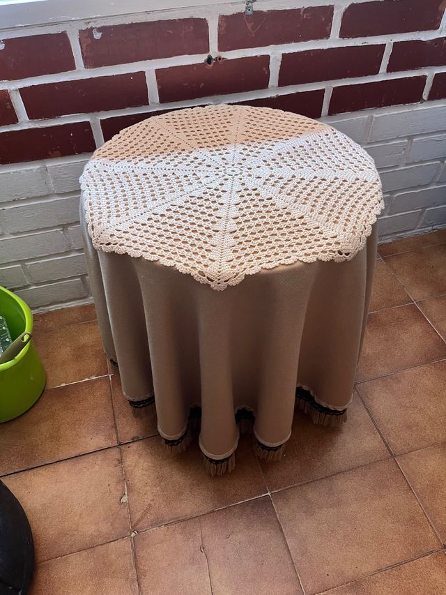 mesa camilla auxiliar vestida