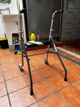 Andador plegable
