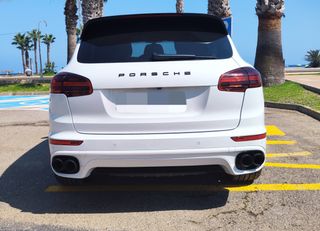 Porsche Cayenne 2015