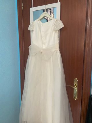 Vestido de comunión sencillo