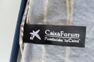 Pañuelo largo fular de seda estampado