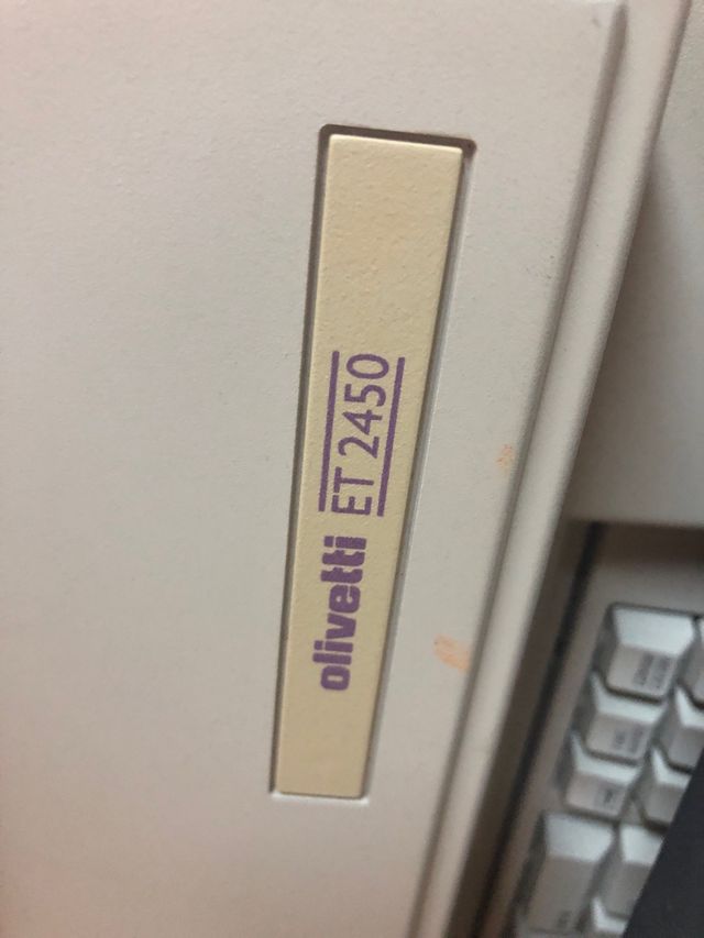 Máquina de escribir eléctrica