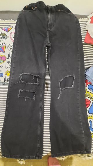 Vaquero Negro Bershka