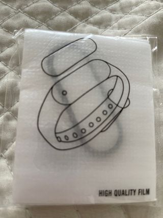 Correa,cargador y  protec MI BAND 5 XIAOMI