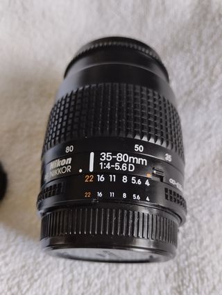 Nikon objetivo 35-80