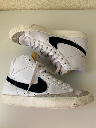 Blazer mid 77