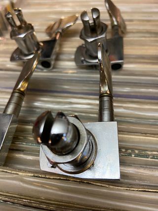 Afinadores vintage Schaller para bajo 
