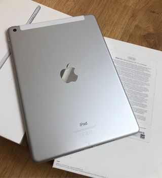 iPad 6th 128Gb falla placa base.