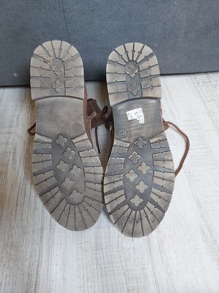 Botin marron talla 40