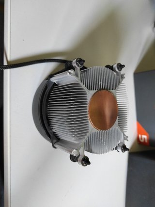 Procesador Ryzen 5 1600 + disipador original