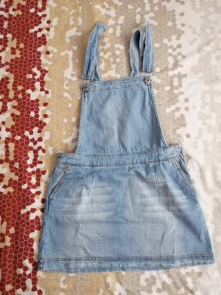 Peto-falda vaquero de Stradivarius talla M