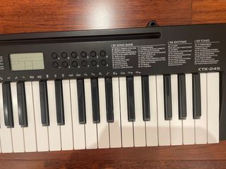 Casio CTK245 casi nuevo