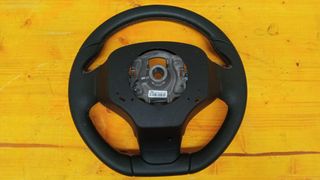 Volante DS3 plateado impecable 7.800km