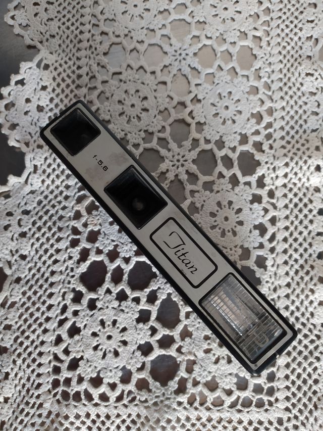 cámara fotos antigua modelo Titán