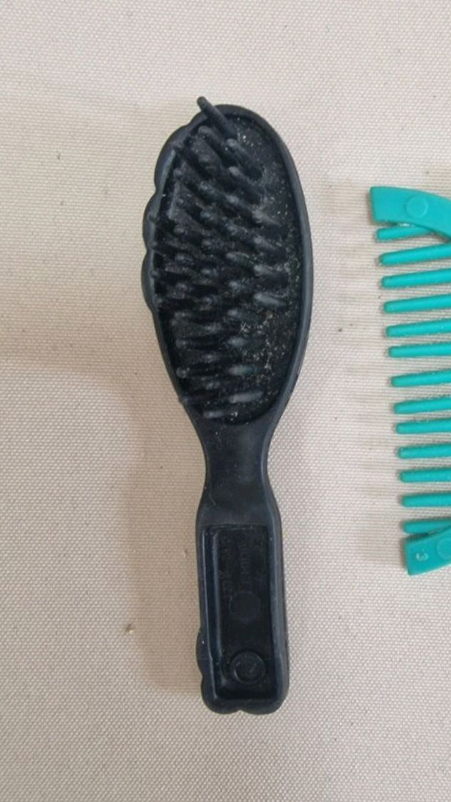 Cepillo para Barbie nuevo