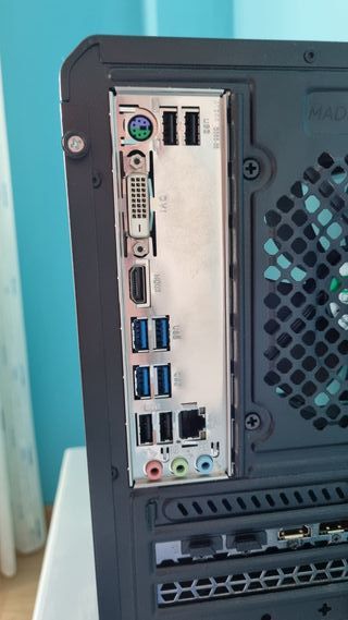 PC Gaming RTX 2060 Ryzen 5 24G RAM 256G SSD 1T HDD