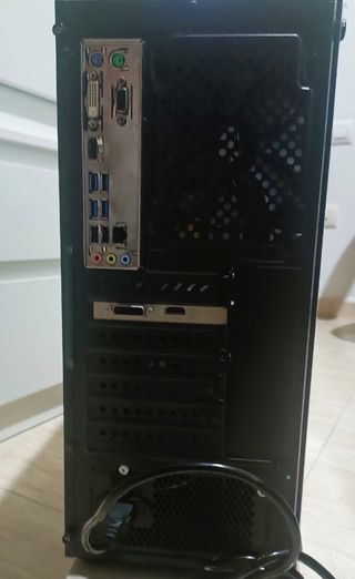 Ordenador Nitro Pc en perfectas condiciones 