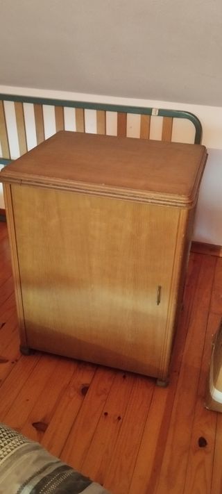 Maquina de coser Singer