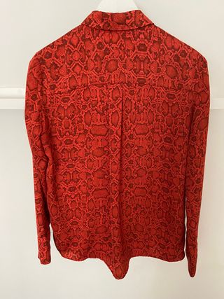 Blusa animal print serpiente