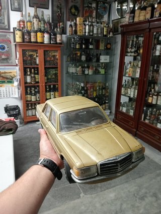 Mercedes del fabricante RICO 450 SE
