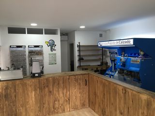 TRASPASO NEGOCIO EN PLENO FUNCIONAMIENTO!!