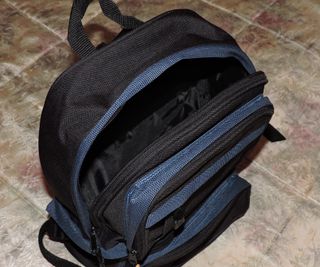 Mochila, logo Supreme. Nueva.