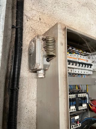 EXTRACTORES DE AIRE INDUSTRIALES