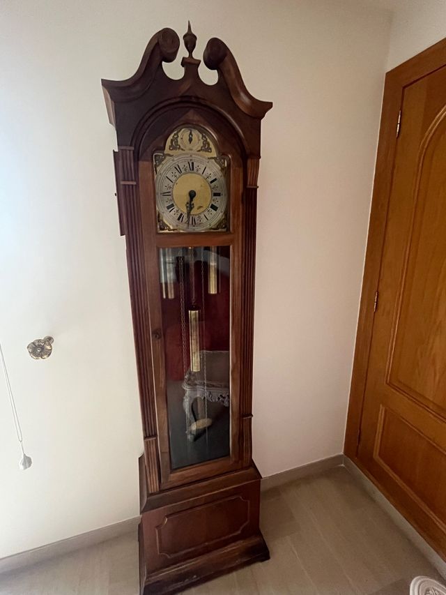 Orologio classico Pie Marton Gain