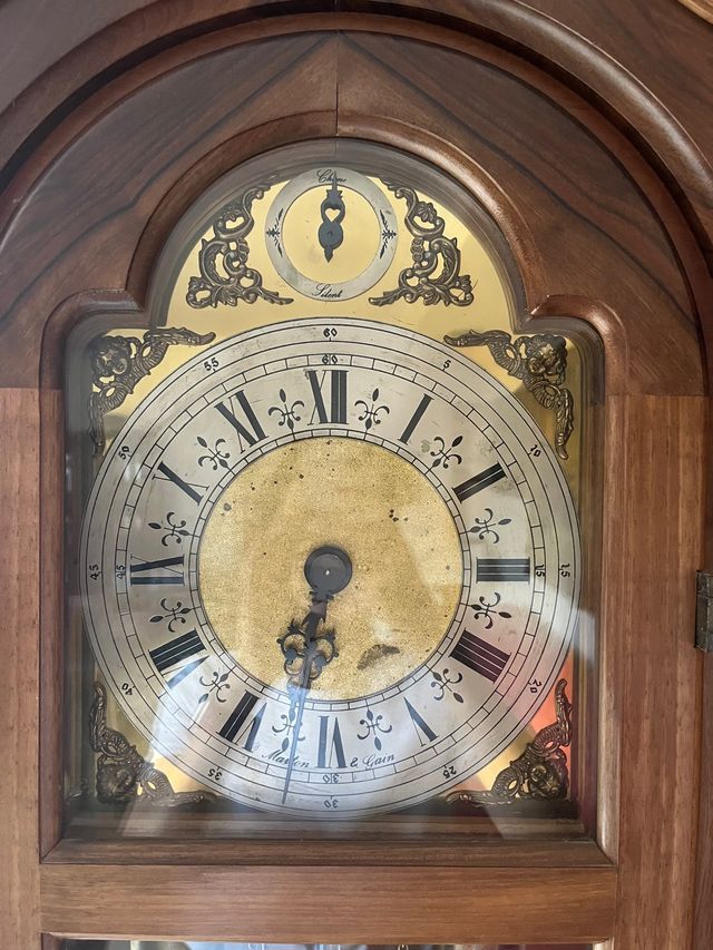 Orologio classico Pie Marton Gain