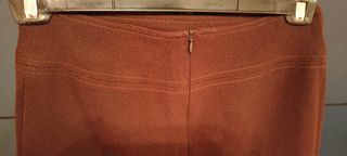 falda marrón chocolate, talla 40